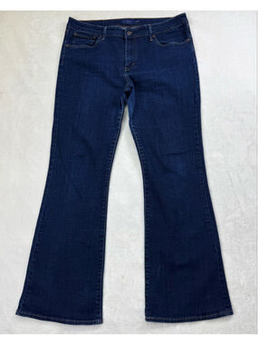 Women's Levi's Blue Demi Curve Classic Boot Cut Jeans Size 16